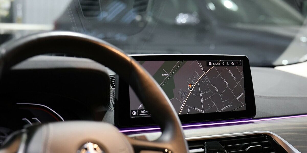 BMW 530i Touring INNOVATION LUXURY-LINE BUSINESS 45.000 km 38.777 &euro; Hamm 59077