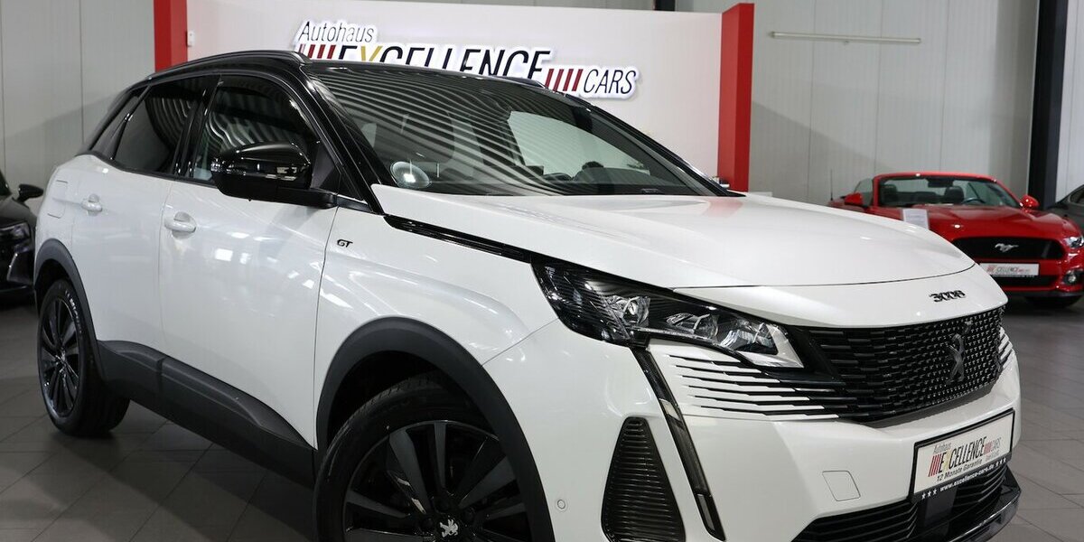 Peugeot 3008 BLUE-HDI GT-SPORT / WHITE & BLACK / SCHÖN 56.000 km 22.991 &euro; Hamm 59077