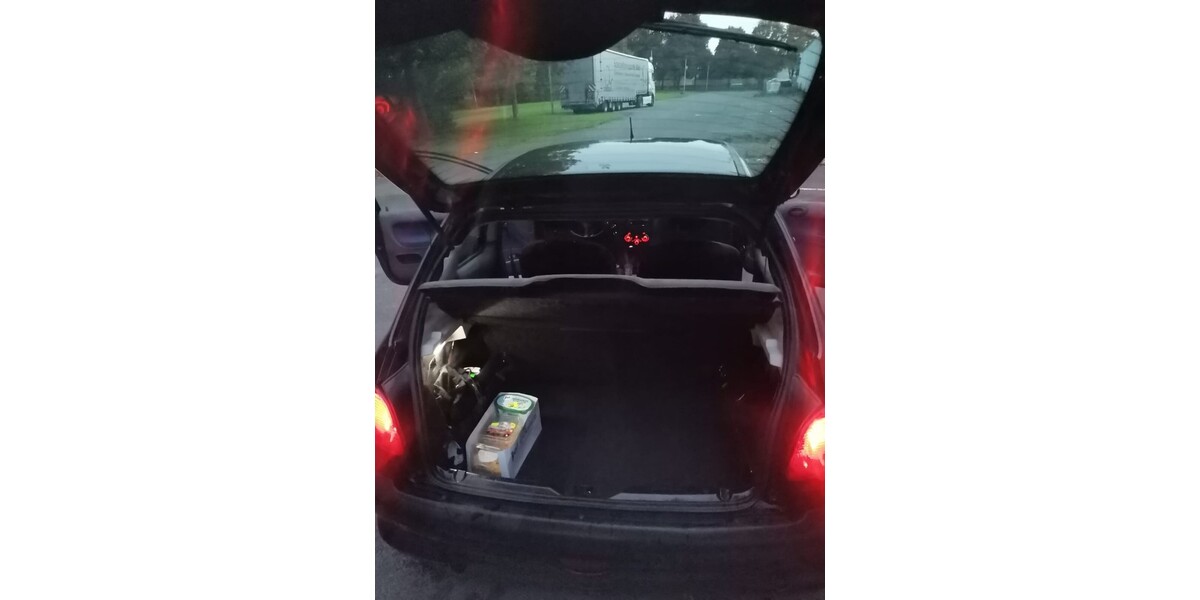 Peugeot 206 120.000 km 2.200 &euro; Werl 59457