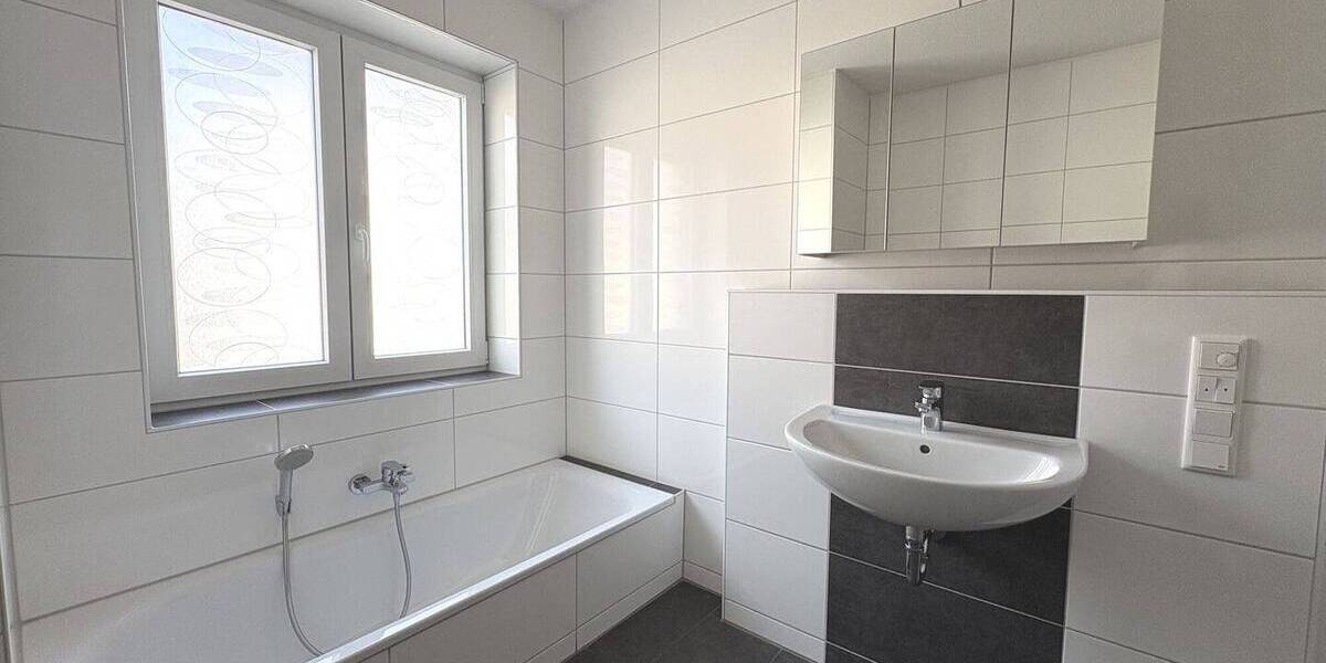 Etagenwohnung Ahlen Innenstadt - 3 Zimmer, 100 m&sup2;, 339.000&euro; | Angebot:26319360