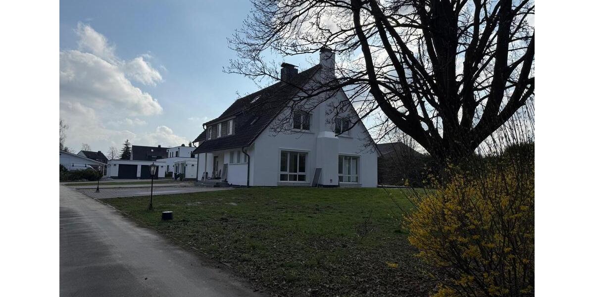 Doppelhaushälfte Soest - 6 Zimmer, 200 m&sup2;, 2.000&euro; | Angebot:25857395