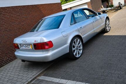 Audi A8 170.000 km 9.999 &euro; HAMM 59067