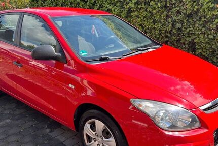 Hyundai i30 185.000 km 2.500 &euro; Langenberg 33449