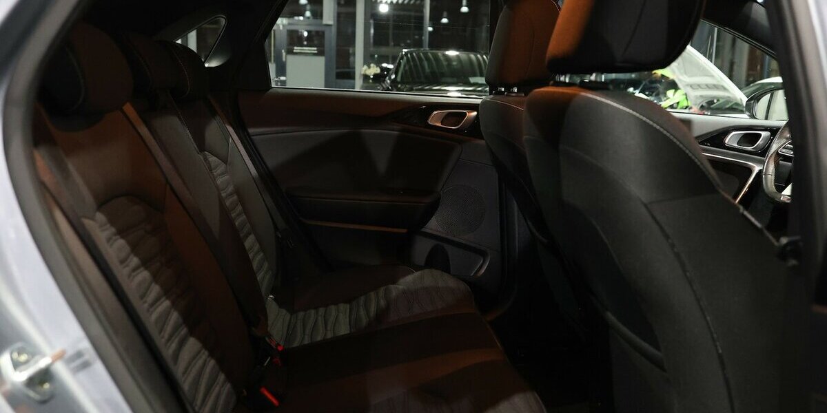 Kia cee´d 1.6 DCT GT-LINE SPORT LED, VIRTUAL-COCKPIT 66.000 km 19.777 &euro; Hamm 59077