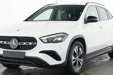 Mercedes-Benz GLA 220 14.790 km 41.400 &euro; Soest 59494