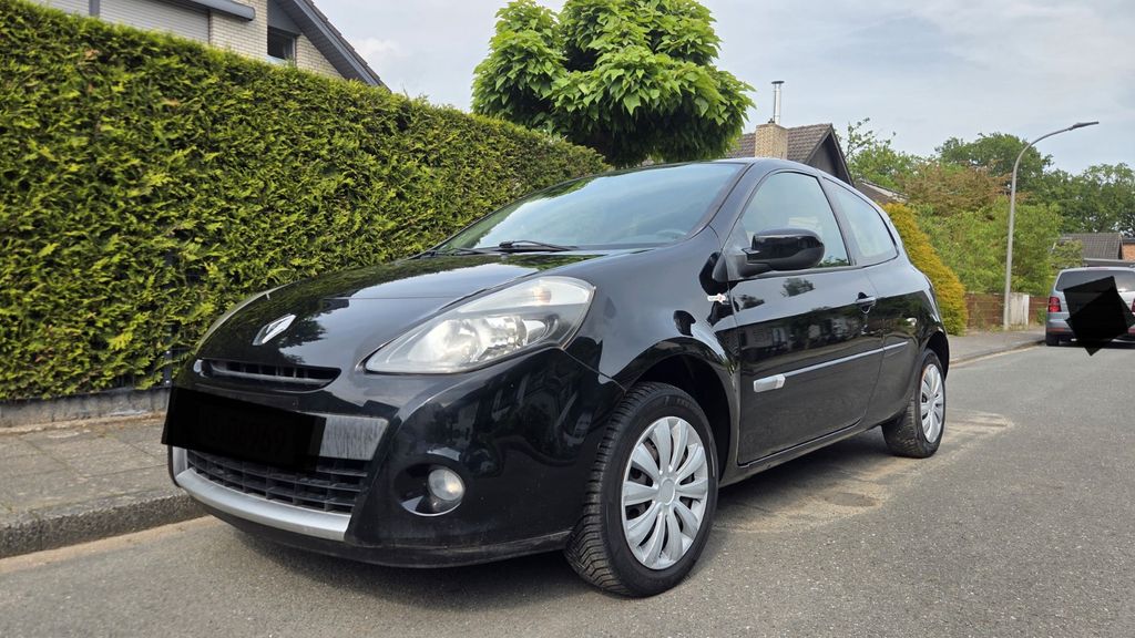Renault Clio 130.587 km 2.950 &euro; Münster 48157