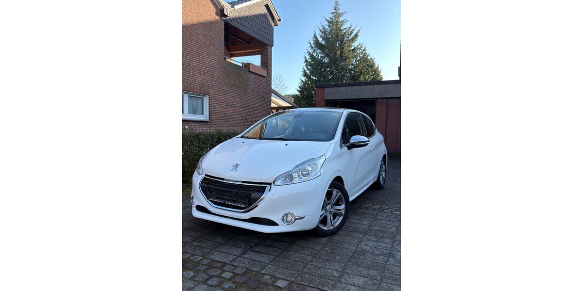 Peugeot 208 103.000 km 3.500 &euro; Münster 48167