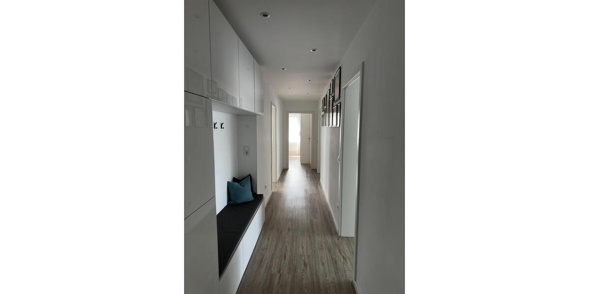 Etagenwohnung Ennigerloh - 4 Zimmer, 105 m&sup2;, 224.000&euro; | Angebot:27042811