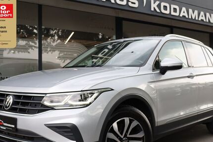VW Tiguan 110.856 km 22.950 &euro; Rheda-Wiedenbrück 33378
