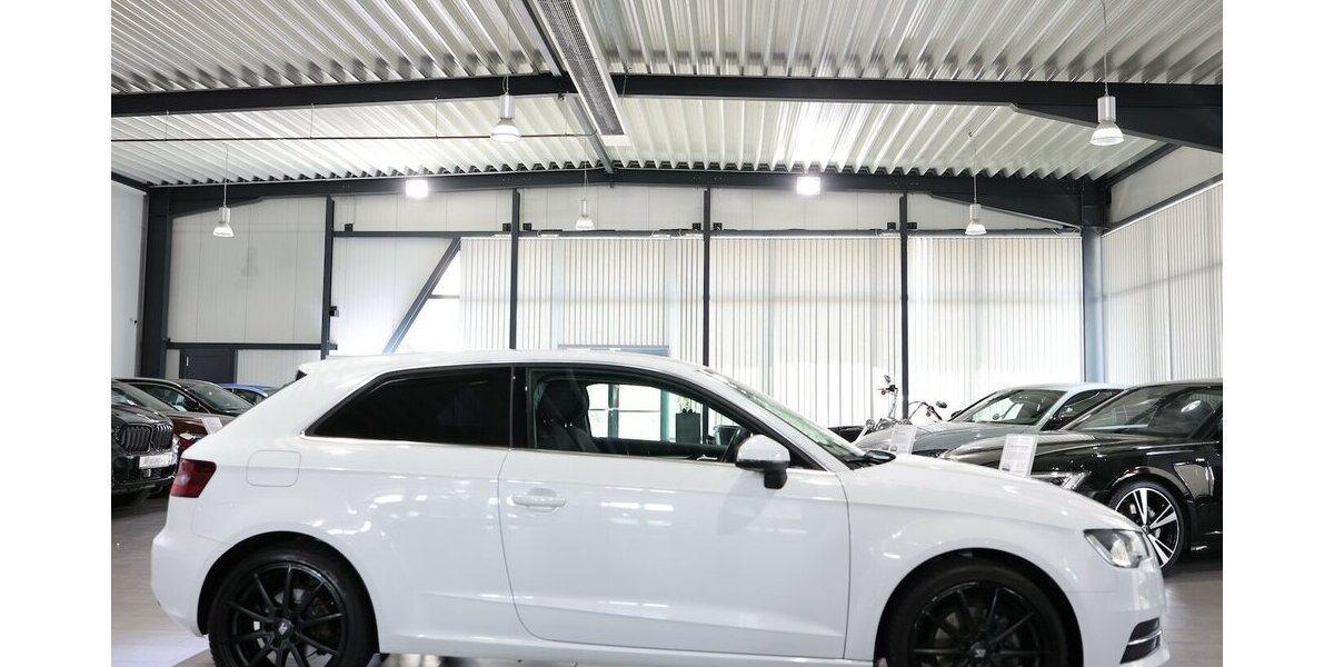 Audi A3 1.4 TFSI Attraction / NAVI-MMI / SR & WR 162.000 km 9.777 &euro; Hamm 59077