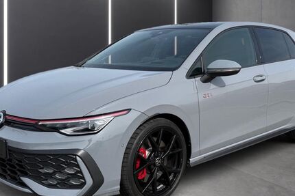 VW Golf 17.157 km 39.490 &euro; Werl 59457