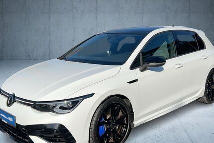 VW Golf 17.670 km 44.880 &euro; Ahlen 59229