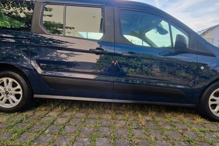 Ford Tourneo Connect 109.000 km 12.600 &euro; Ahlen 59229