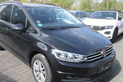 VW Touran Comfortline 2.0 TDI DSG NAVI AHK KAMERA ACC 144.910 km 23.988 &euro; Bergkamen 59192