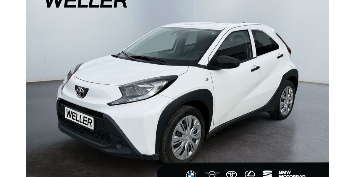Toyota Aygo (X) 27.586 km 12.880 &euro; Hamm 59067