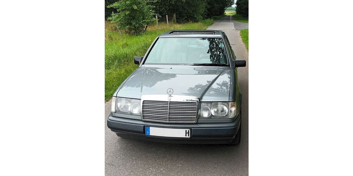 Mercedes-Benz 230 206.000 km 5.200 &euro; Sassenberg 48336
