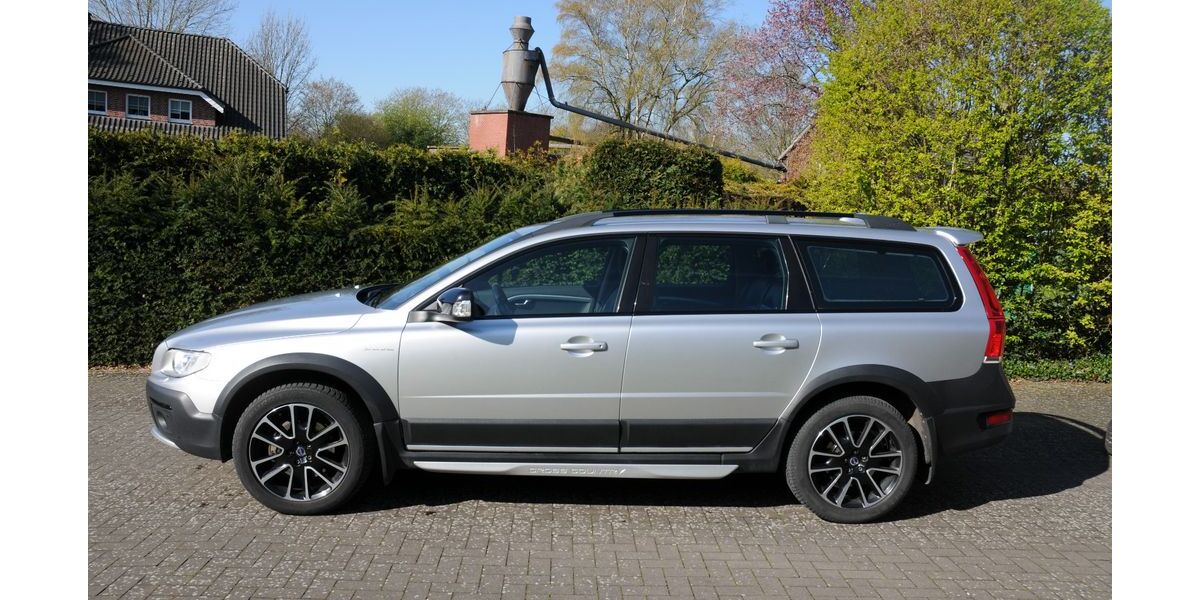Volvo XC70 168.369 km 26.490 &euro; Wadersloh 59329