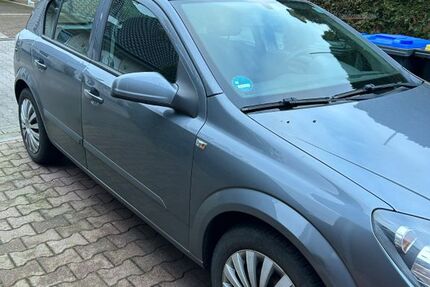 Opel Astra 135.600 km 1.998 &euro; Beelen 48361