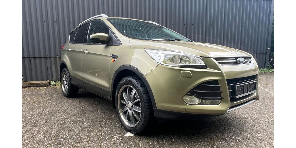Ford Kuga 113.000 km 11.750 &euro; Ascheberg 59387