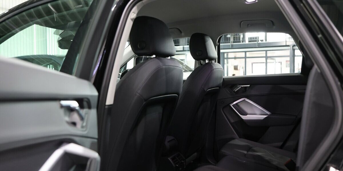 Audi Q3 35 TDI QUATTRO ADVANCED / LED, LEDER, VC 72.000 km 27.993 &euro; Hamm 59077