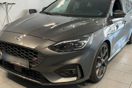 Ford Focus 64.318 km 22.950 &euro; Ascheberg 59387