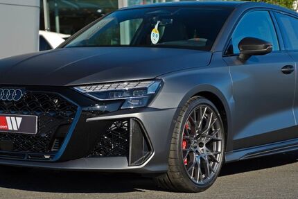 Audi RS3 2.000 km 99.990 &euro; Neubeckum 59269
