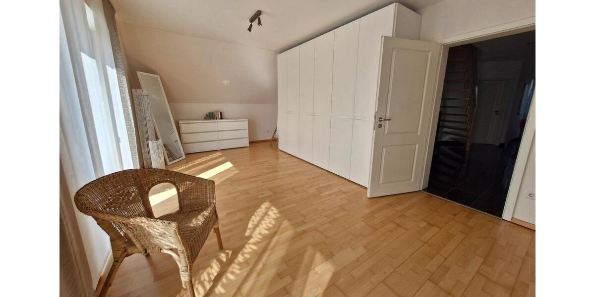 Einfamilienhaus Ahlen - 7 Zimmer, 264 m&sup2;, 739.000&euro; | Angebot:26134556