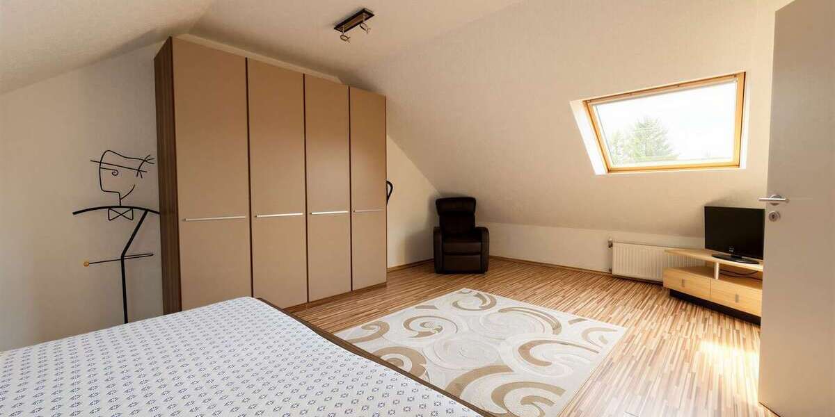 Bezugsfreie Reihenhaushälfte mit Vollausstattung, moderner Küche, Jacuzzi, Fitnessraum & Garten - Reihenmittelhaus Bönen | Angebot:26763156