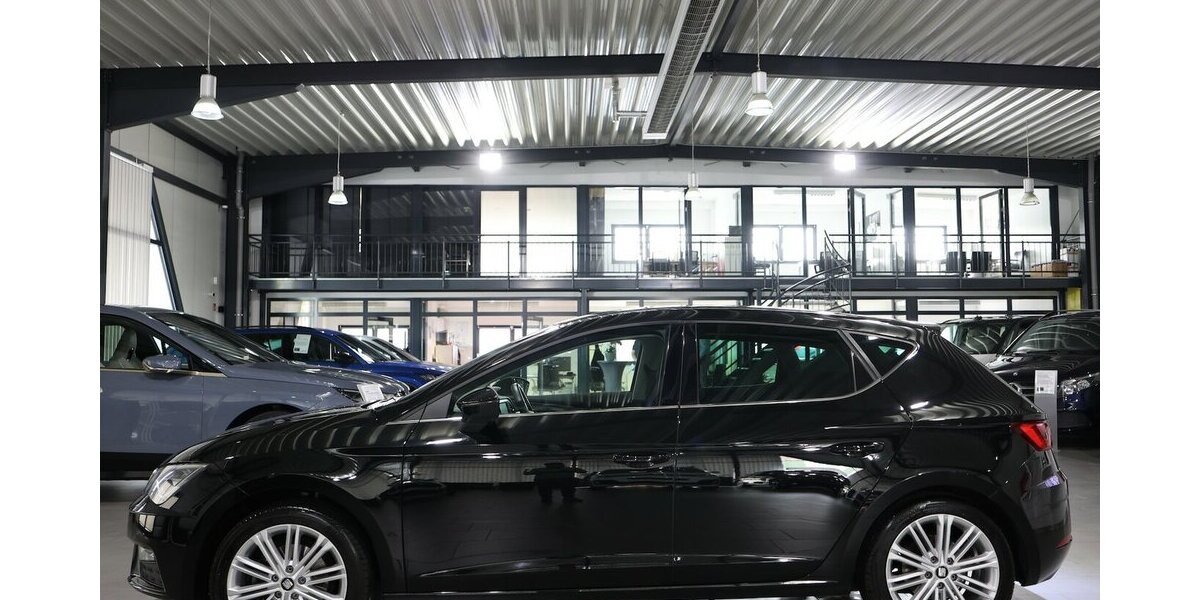 Seat Leon 1.5 TSI DSG XCELLENCE SPORT / LED / LEDER 116.000 km 15.444 &euro; Hamm 59077