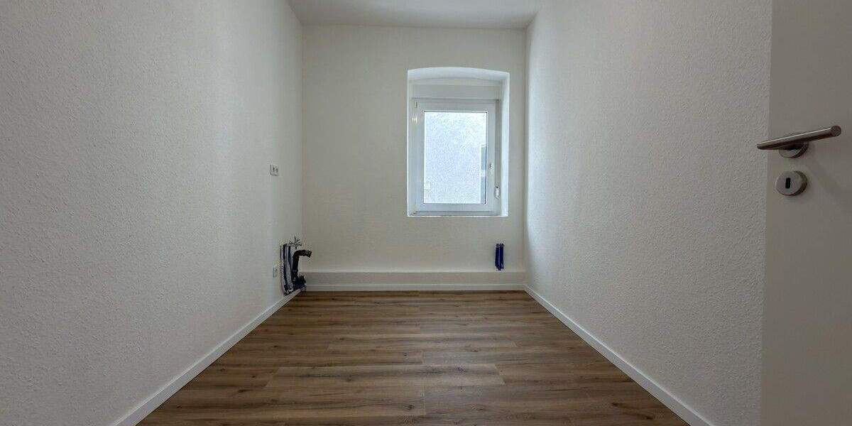 Etagenwohnung Soest - 4 Zimmer, 20 m&sup2;, 500&euro; | Angebot:26246111