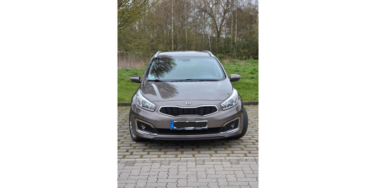 Kia ceed Sportswagon 225.000 km 5.900 &euro; Werne 59368