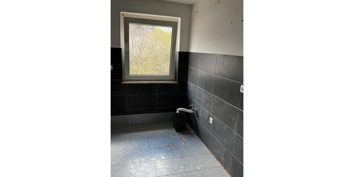 Mehrfamilienhaus, Wohnhaus Bönen - 6 Zimmer, 160 m&sup2;, 250.000&euro; | Angebot:26216231