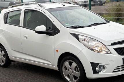 Chevrolet Spark 26.049 km 5.900 &euro; Werl 59457