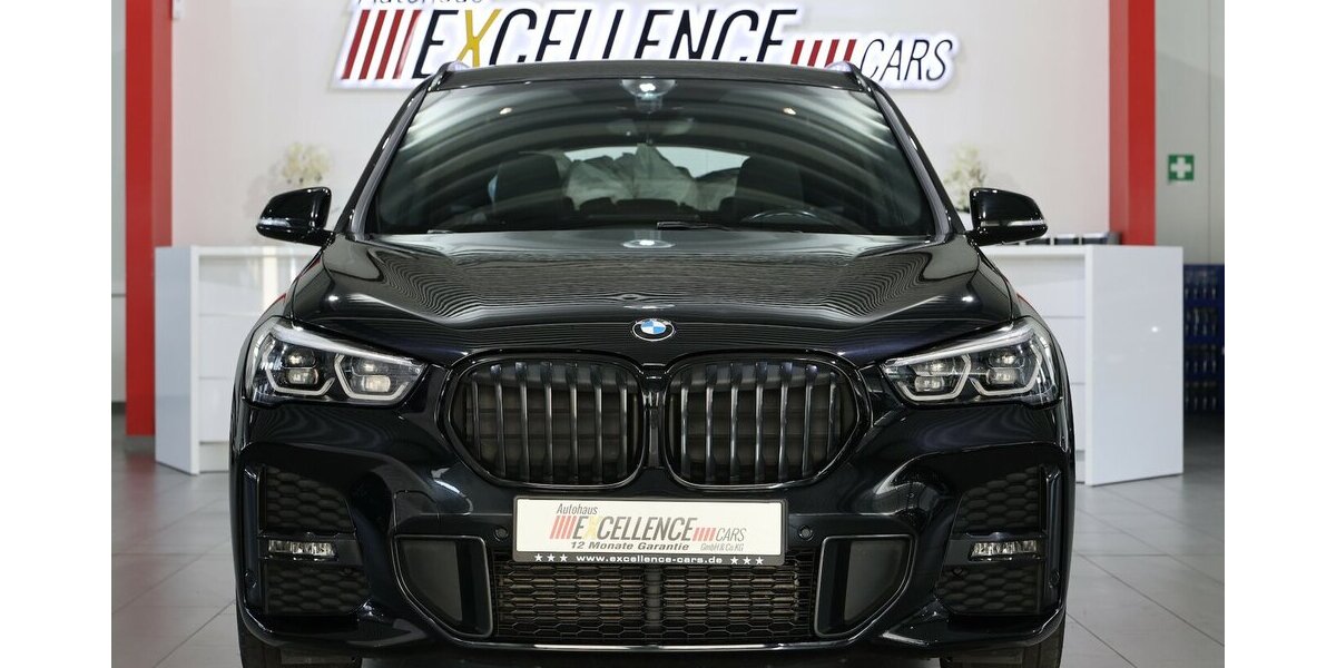 BMW X1 xDrive 20d M-SPORT SHADOW PANORAMA, LED 113.000 km 28.444 &euro; Hamm 59077