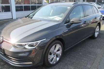 VW Golf Variant Style 2.0 TDI DSG NAVI AHK ACC LED AL 94.081 km 20.988 &euro; Bergkamen 59192