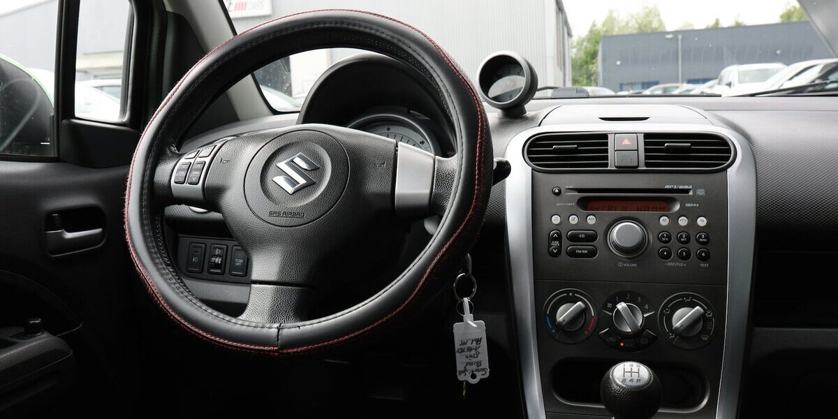 Suzuki Splash 1.3 DDIS Club DIESEL / TÜV-AU BIS 04.2027 116.000 km 1.602 &euro; Hamm 59077
