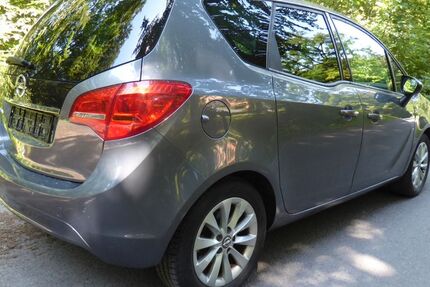Opel Meriva 48.000 km 8.950 &euro; Soest 59494
