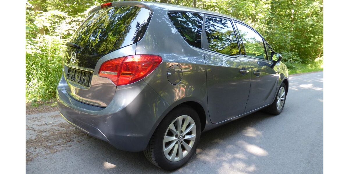Opel Meriva 48.000 km 8.950 &euro; Soest 59494