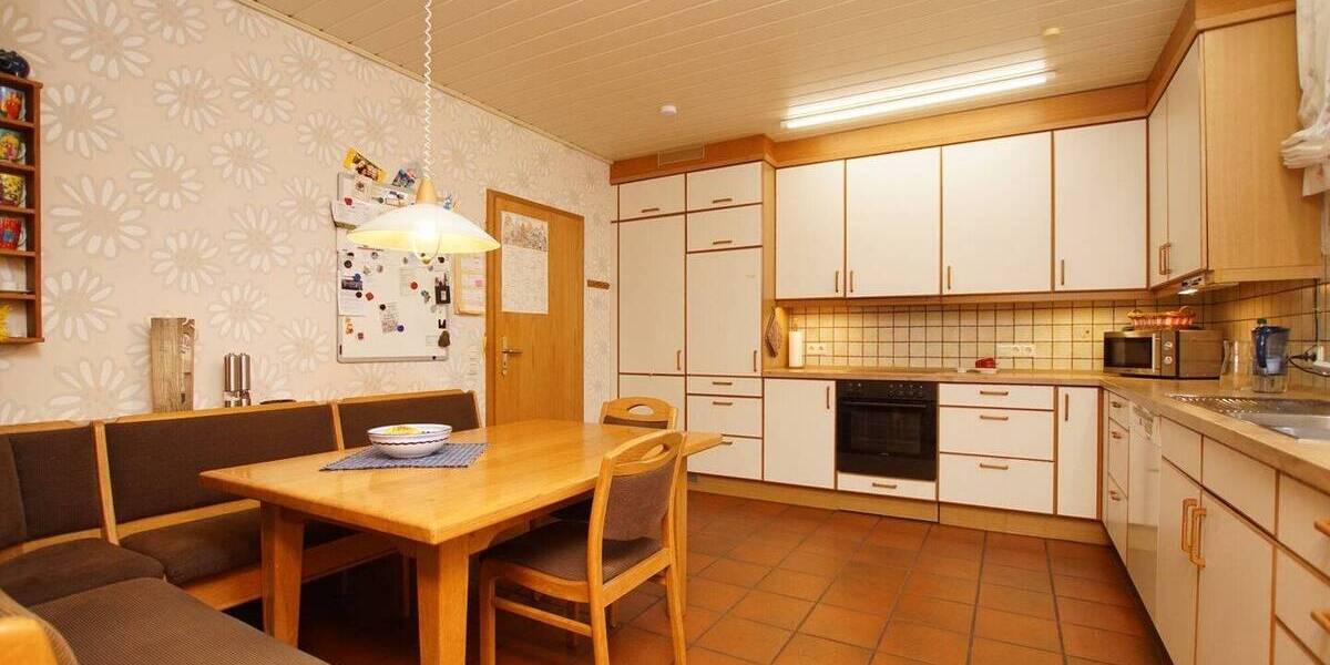 Einfamilienhaus Herzebrock-Clarholz Clarholz - 8 Zimmer, 180 m&sup2;, 850.000&euro; | Angebot:25836561