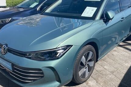 VW Passat Variant 8.450 km 37.498 &euro; Soest 59494