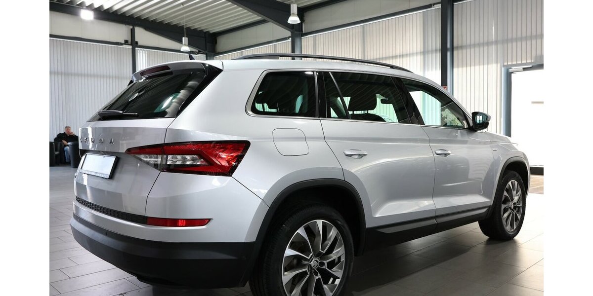 Skoda Kodiaq 1.5 TSI DSG CLEVER / LED / 1.HAND / NAVI+ 128.000 km 20.444 &euro; Hamm 59077