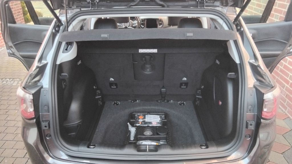 Jeep Compass 66.000 km 17.500 &euro; Senden 48308