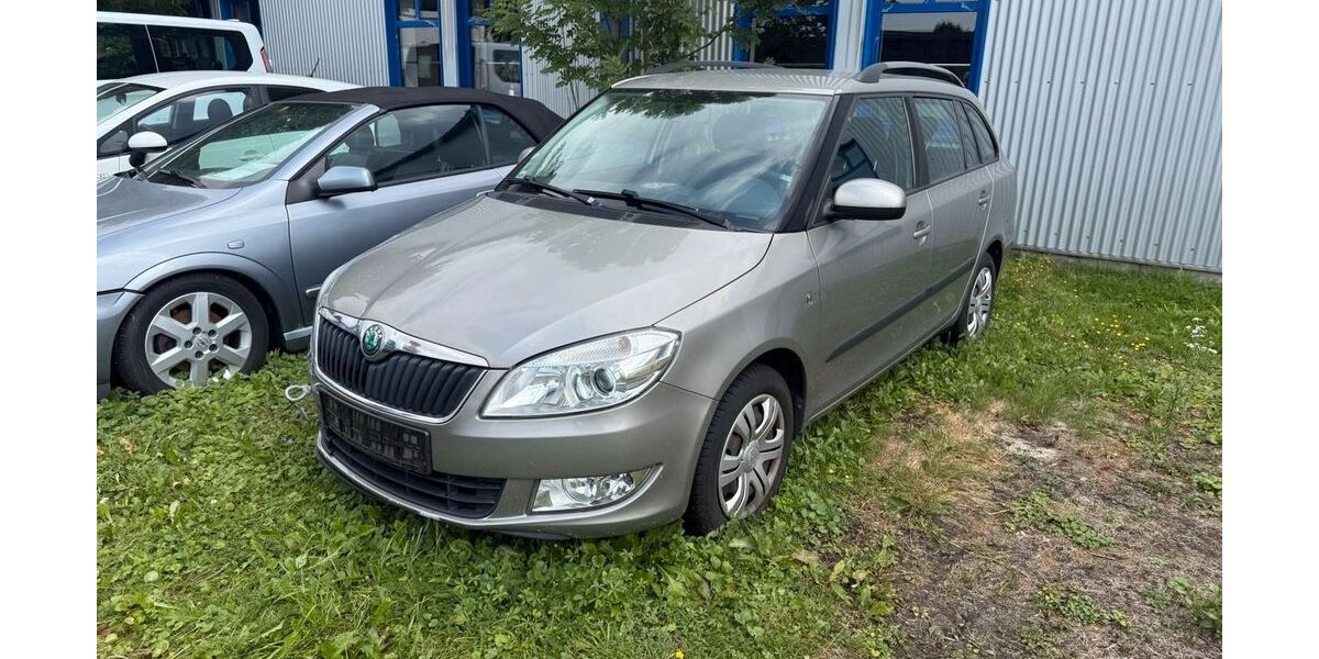 Skoda Fabia 175.000 km 1.250 &euro; Werl 59457