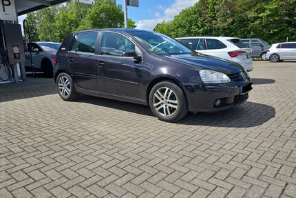 VW Golf 190.500 km 2.950 &euro; Lippetal 59510