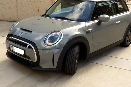 Mini Cooper SE 35.500 km 16.880 &euro; Münster 48163