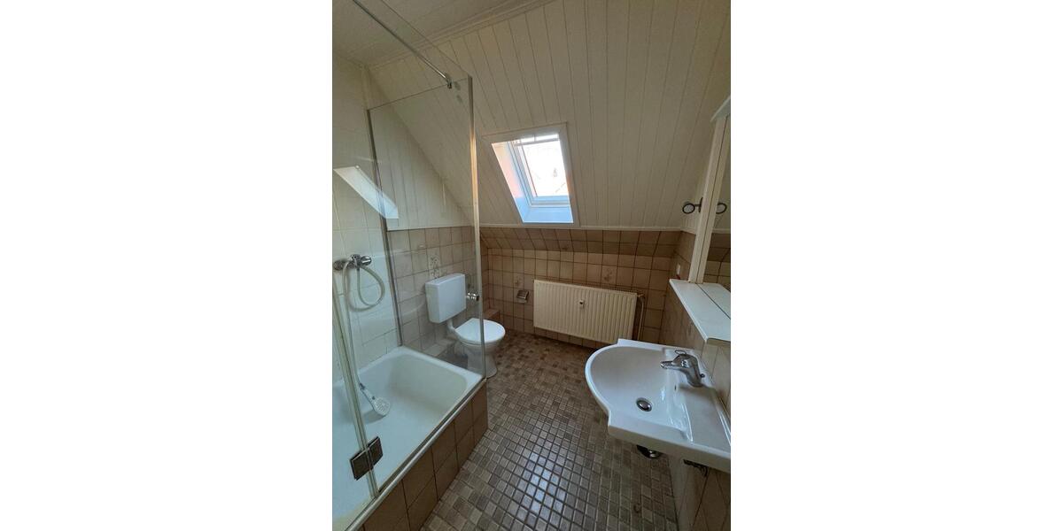 Dachgeschoßwohnung Lippetal - 1 Zimmer, 53 m&sup2;, 570&euro; | Angebot:25417316