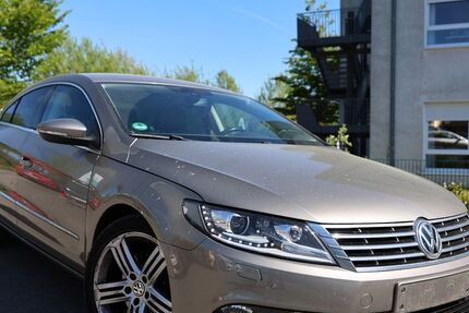 VW CC 241.000 km 5.702 &euro; Hamm 59077
