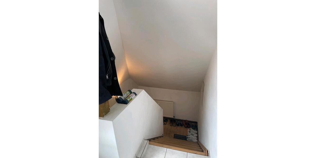 Dachgeschoßwohnung Beckum - 3 Zimmer, 54 m&sup2;, 475&euro; | Angebot:25900228