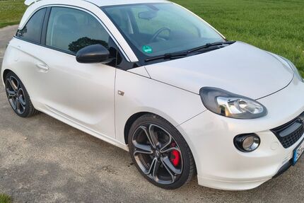 Opel Adam 125.000 km 9.300 &euro; Beckum 59269
