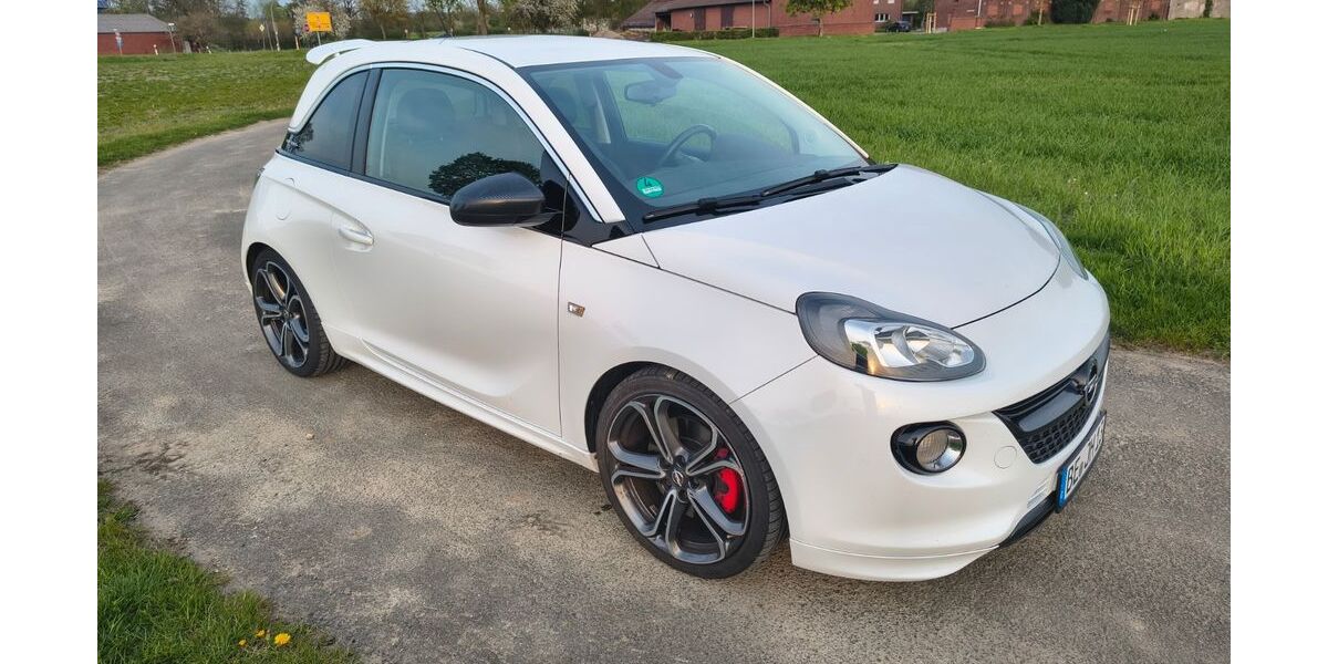 Opel Adam 125.000 km 9.450 &euro; Beckum 59269